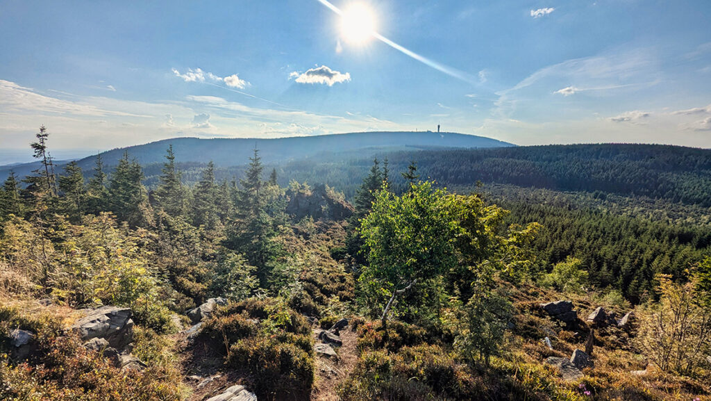 Auf dem 1.094 Meter hohen Meluzína (Wirbelstein). Foto: Chris Bergau